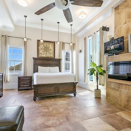 Spacious 4Br Condo On Carondelet Near All Hot Spo New Orleans Exterior foto