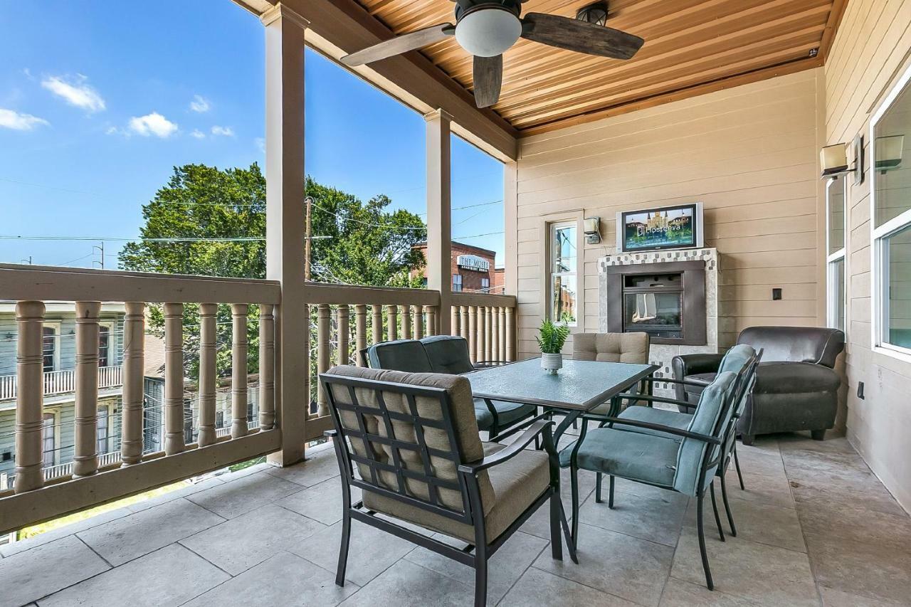 Spacious 4Br Condo On Carondelet Near All Hot Spo New Orleans Exterior foto